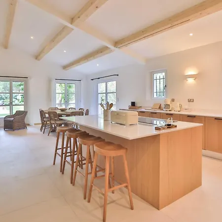 Sumptuous Facing The Bay Of Canebiers וילה *